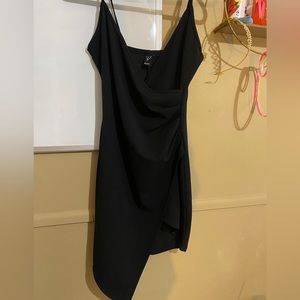 Windsor Leg Slit Short V Neck Black Dress